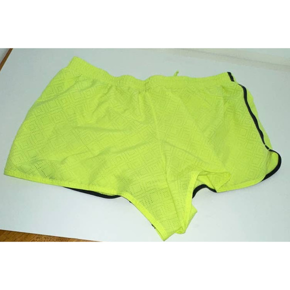 Under Armour Neon Yellow/Black Stripe running shorts size‎ L - Picture 3 of 3
